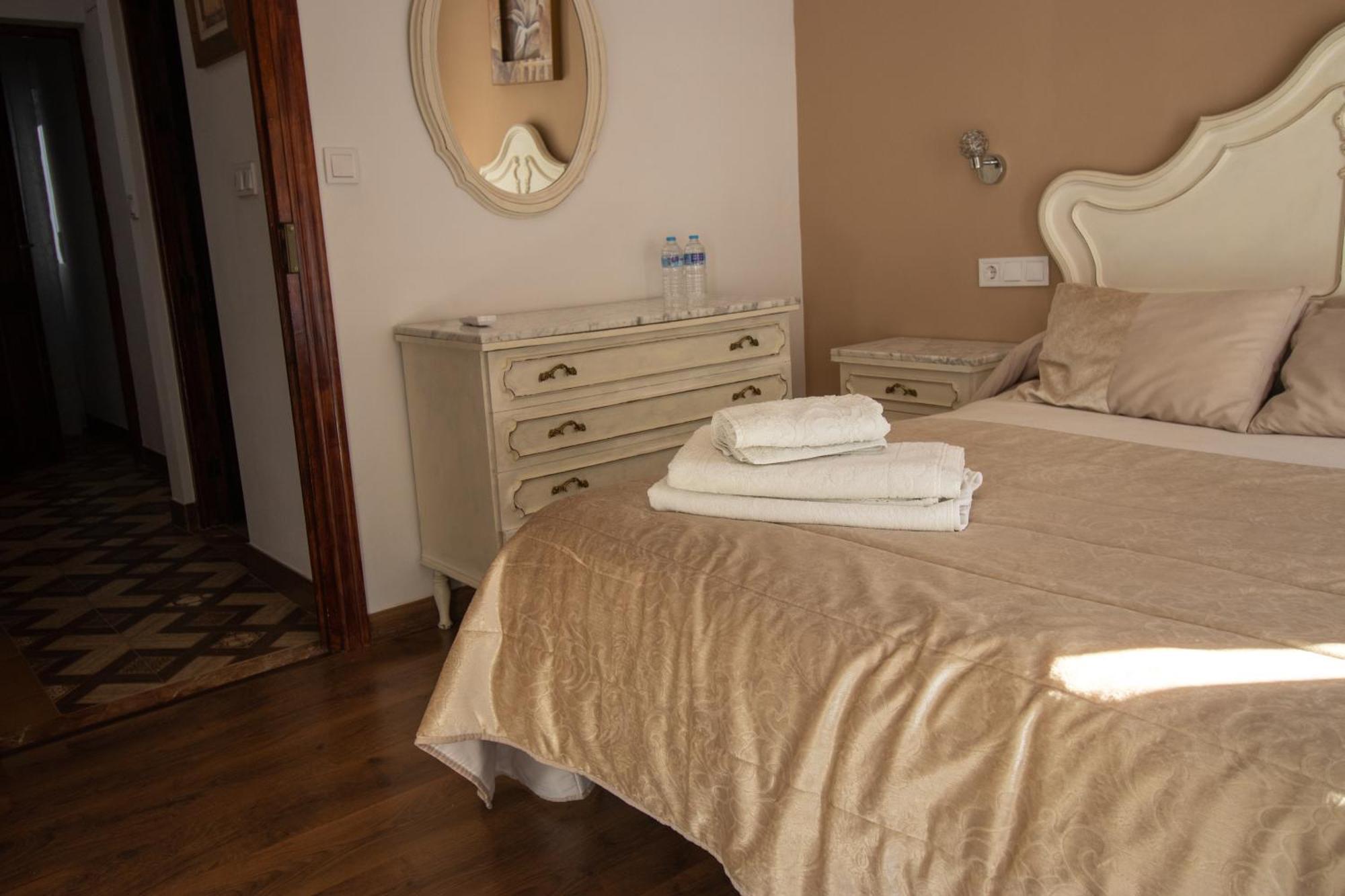 Casa Aveda Villa Setenil De Las Bodegas Екстериор снимка